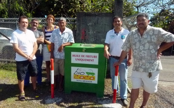 Un collecteur d’huiles alimentaires usées à disposition des administrés de Pirae