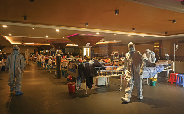 Inde: 3.645 décès du Covid-19 en 24 heures, un nouveau record