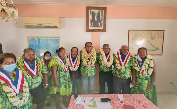 Tahuhu Maraeura, élu maire de Rangiroa