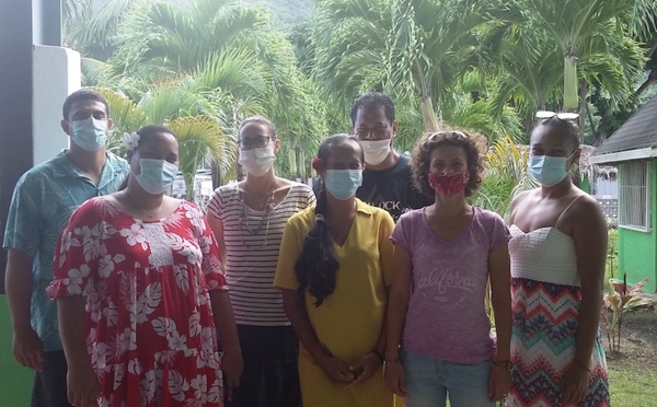 ​La non-violence enseignée aux élèves de Bora Bora