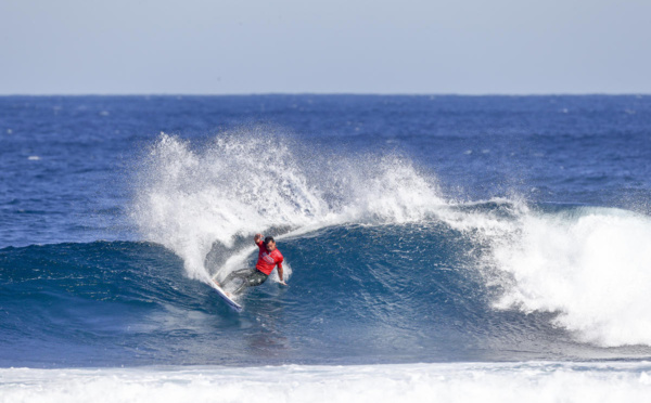 Michel Bourez vers les 16èmes de finale à Margaret River