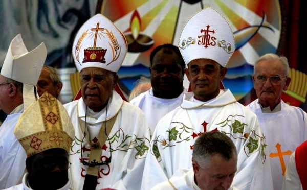 Ordination du nouvel archevêque catholique de Suva
