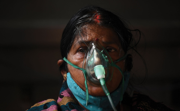Virus: l'Inde approche les 20 millions de cas, l'oxygène manque