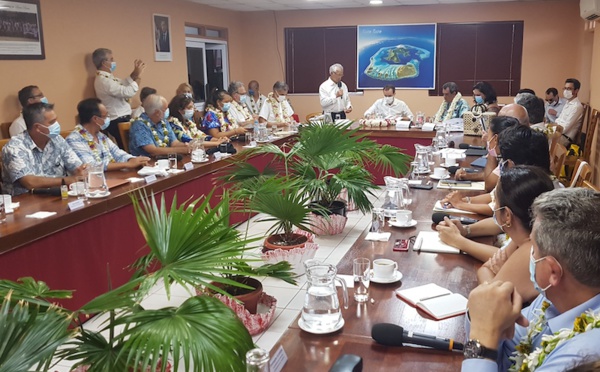 La vaccination : condition à la réouverture du ciel