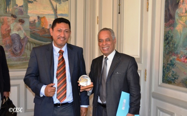 Le Président du CESC rencontre le ministre des OUtre-mer Victorin Lurel