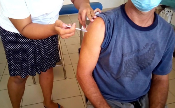 ​La vaccination marque le pas à Hao