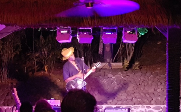 ​Keziah Jones en concert éclair à Bora Bora