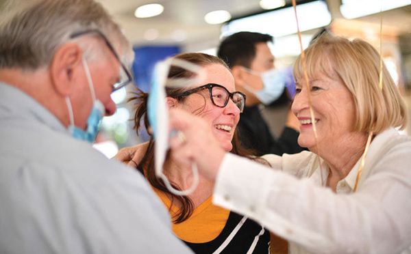 Nouvelle-Zélande: suspension de la "bulle" aérienne avec l'Etat australien de Victoria