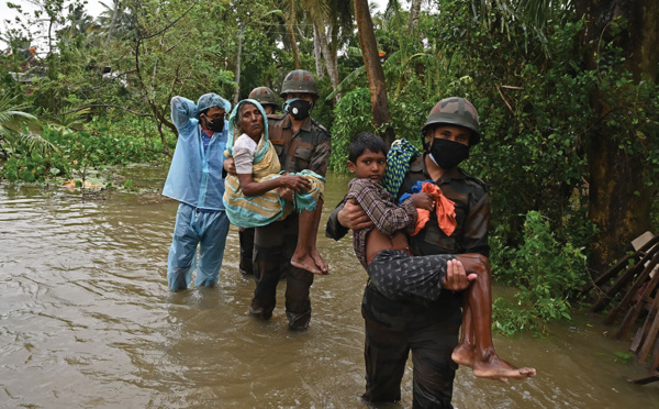 Inde : le cyclone Yaas frappe les côtes orientales, au moins quatre morts