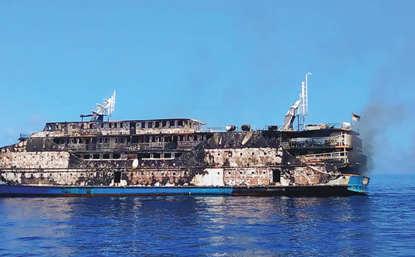 Incendie à bord d'un ferry indonésien: 274 personnes secourues, un disparu