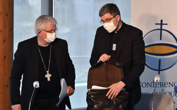 Le Vatican inscrit explicitement la pédocriminalité dans le droit de l'Eglise