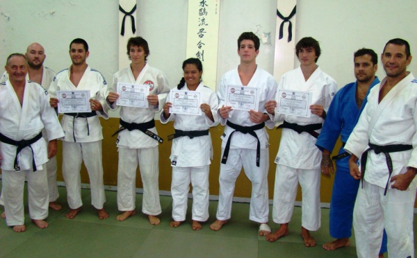 Judo- Remise des grades de ceintures noires de la saison 2012/13.