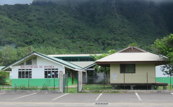 Cambriolage à la bibliothèque de Moorea