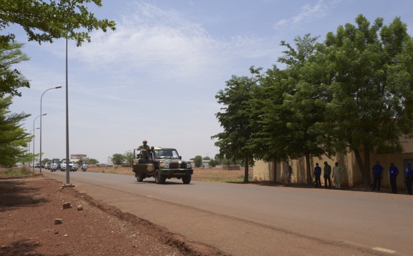 La France suspend ses opérations militaires conjointes avec l'armée malienne