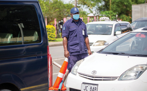 La progression d'une seconde vague épidémique inquiète aux Fidji
