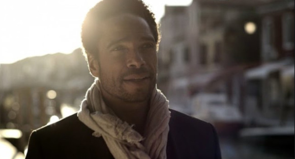 Gary Dourdan fait son show à Tahiti