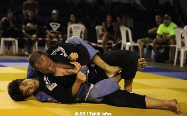 Brazilian Jiu Jitsu open à Mahina : 3 soumissions pour Philippe Matuanui