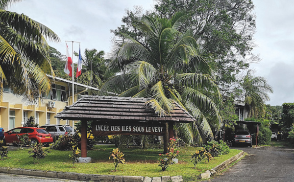Délicate situation à l'internat du lycée de Uturoa