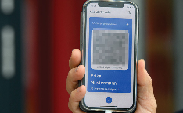 Voyages au sein de l'UE: les 27 prévoient des restrictions possibles en cas de variants