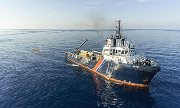 Corse: la pollution en mer s'éloigne des côtes, 4 tonnes d'hydrocarbures récupérées