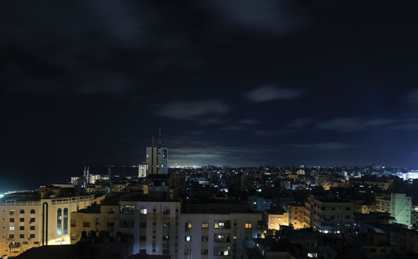 Frappes aériennes à Gaza, après des ballons incendiaires vers Israël