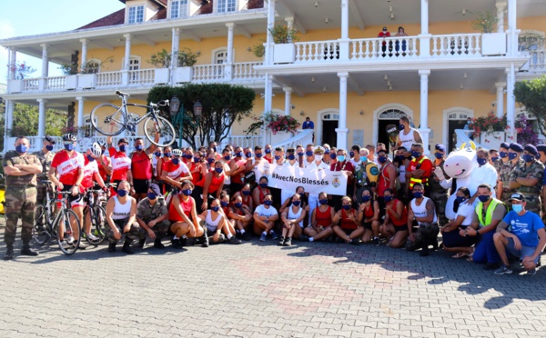 Clôture du tour de Tahiti en soutien aux blessés de l’armée de terre