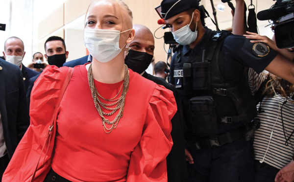 Cyberharcèlement de Mila: jusqu'à 6 mois de prison avec sursis requis contre 12 prévenus