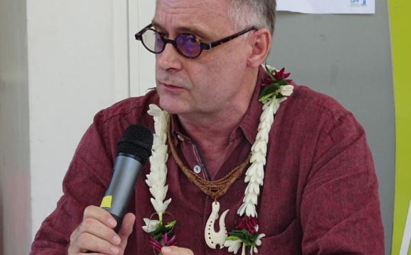 Les essais littéraires de Moruroa