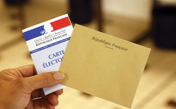 Abstention record: critiquée, la majorité veut rouvrir le chantier d'un scrutin modernisé