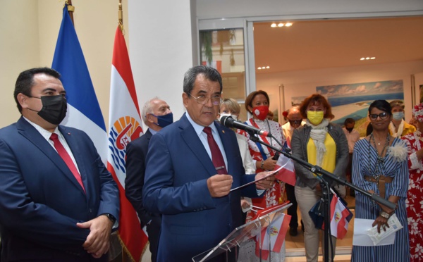 Edouard Fritch célèbre la fête de l'Autonomie à Paris