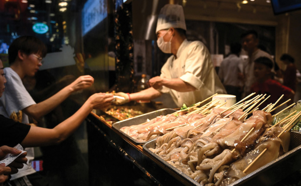 Pêche au calamar: la Chine annonce un moratoire en Atlantique et Pacifique