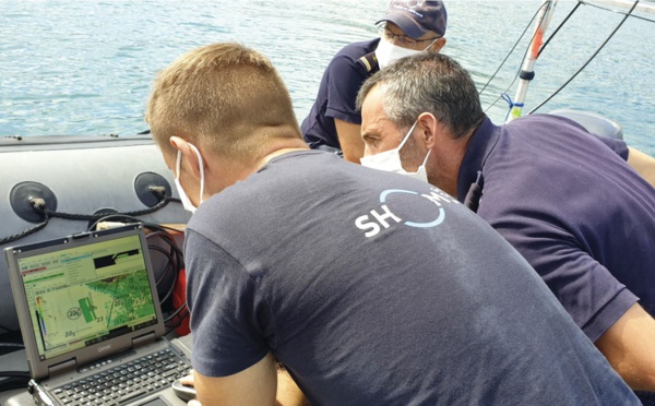 Le lagon de Teahupoo sous l'œil des hydrographes pour les JO 2024