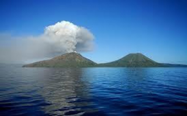 Papouasie: Le Mont Tavurvur de Rabaul gronde toujours