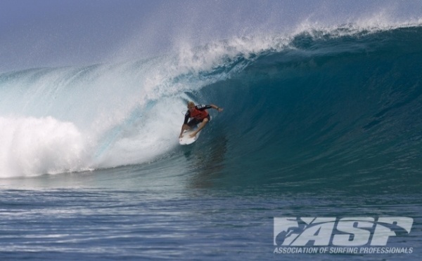 Surf- Billabong Pro Tahiti 2013...J-1!