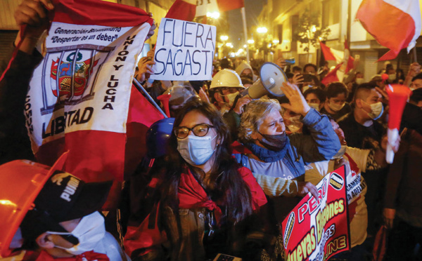 Le candidat de la gauche, Pedro Castillo, élu président du Pérou