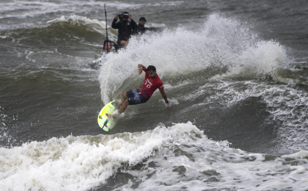 Michel Bourez en quarts de finale aux JO
