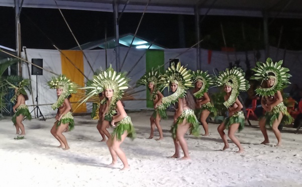 Les troupes de danse réunies de retour à Bora Bora