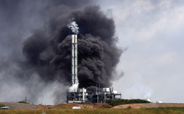 Allemagne : un mort, quatre disparus dans l'explosion sur un site de gestion de déchets