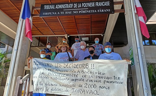 Les militants anti-porcherie devront encore attendre