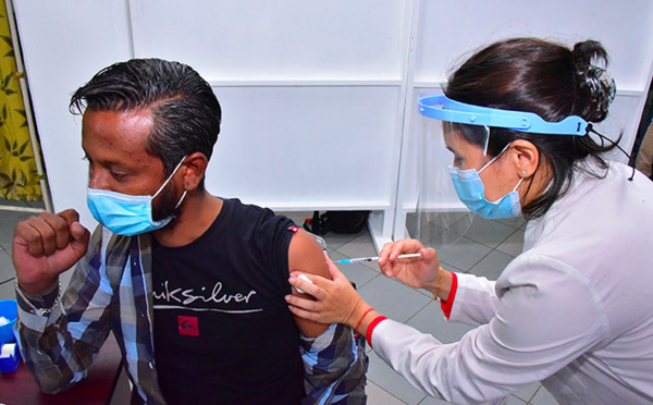 Explosion spectaculaire des cas de Covid-19 à l'île Maurice