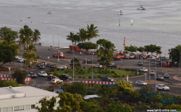 Fermeture du giratoire de la mairie de Punaauia