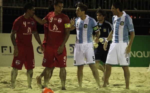 Beach Soccer: Les tiki Toa battent l'Argentine 6 à 4