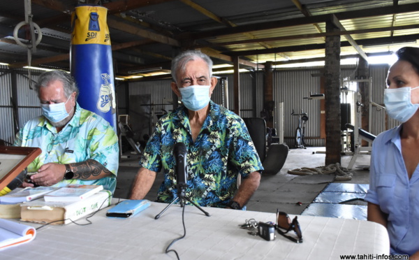 “Je suis vacciné, je ne suis pas mort”