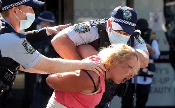 Australie: plus de 200 arrestations dans des manifestations anticonfinement