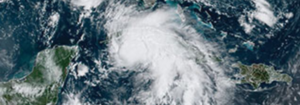 La tempête Ida se renforce et fonce vers les côtes cubaines et américaines