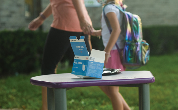 La rentrée pour des millions d'élèves, de nouveau masqués dès le CP