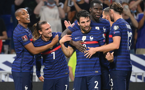 Les Bleus retrouvent la victoire, le beau jeu et Griezmann