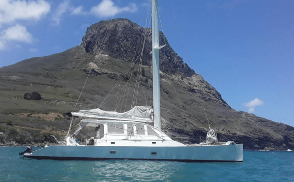 Labo d'ice sur un voilier : Deux ans ferme pour le chimiste