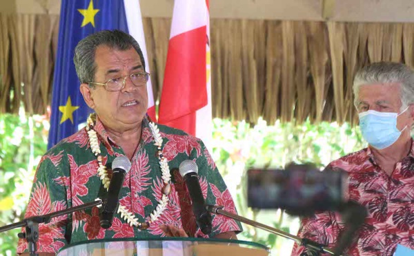 ​Fritch va demander à Tong Sang de se faire vacciner