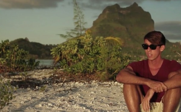 Polémique surf international à Sapinus : La réponse du collectif tahitien en vidéo, interview avec un des coproducteurs, le Hawaiien Eric Schnitzler